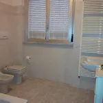 - Luminoso Con Box Prvato דירה ברגמו
