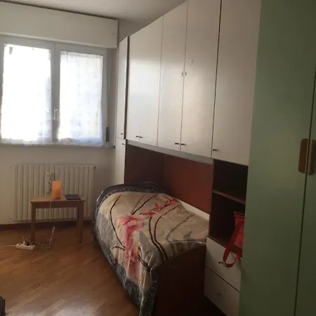 - Luminoso Con Box Prvato Apartment *